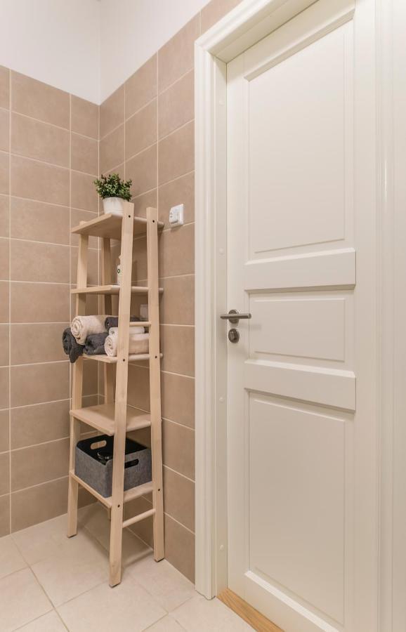 Cozy Modern Studio - Great For Short Trips 里加 外观 照片